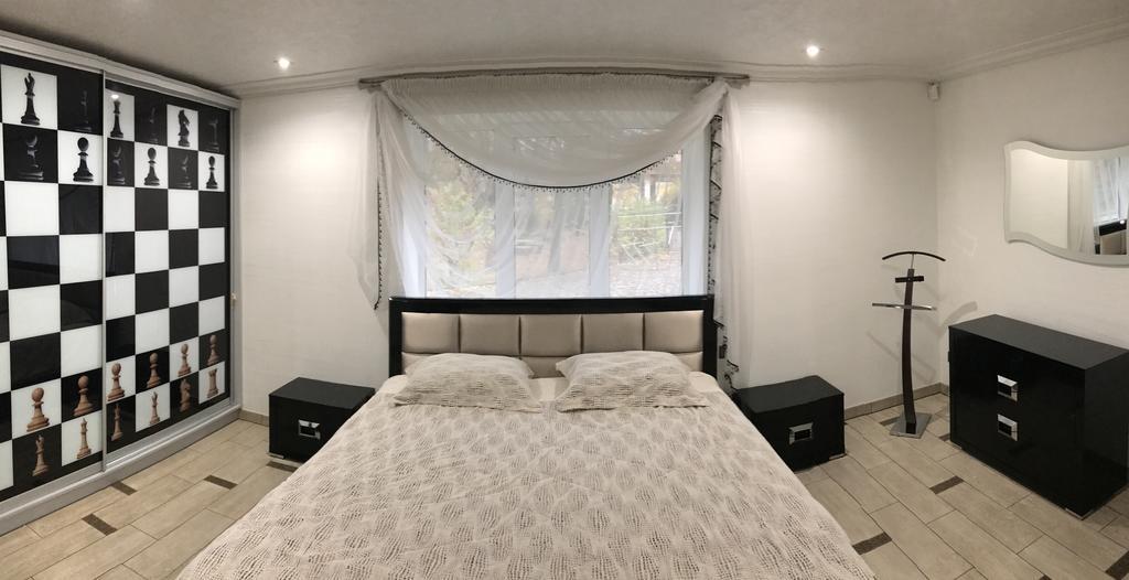 Apartment At Kvitka Polonyny Солочин Екстериор снимка